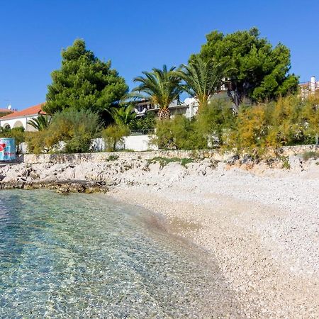 Family Friendly Seaside Apartments Rogoznica - 2010 Dış mekan fotoğraf